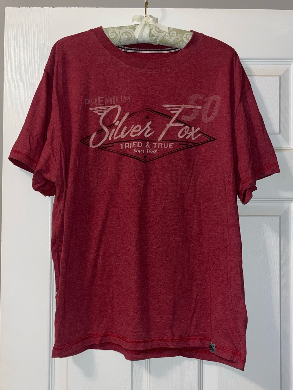 Silver Fox graphic t-shirt